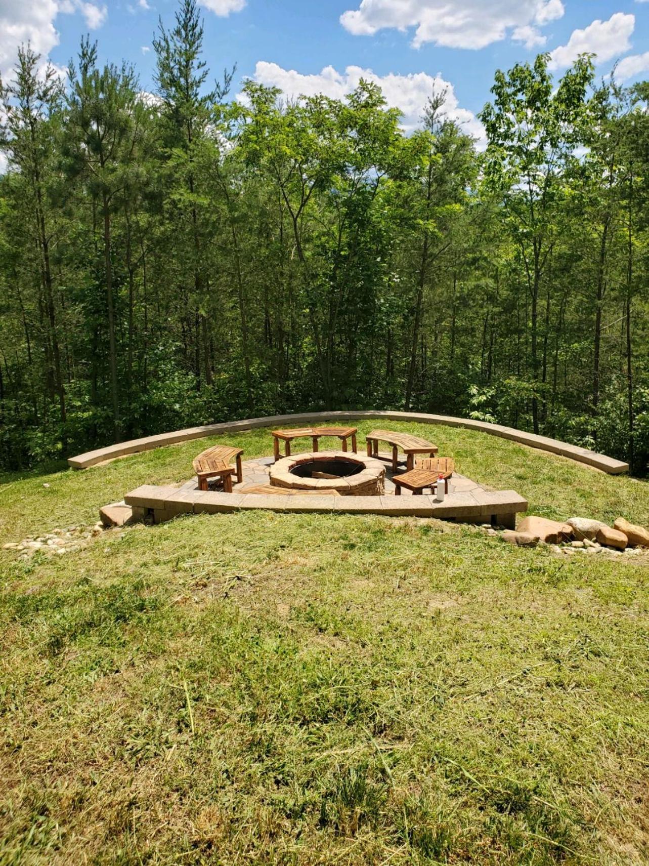 Big Bear Ridge Lodge - Breathtaking Mountain Views And Private Forest Scenes In Amazing Large Log Cabin Гатлінбург Екстер'єр фото