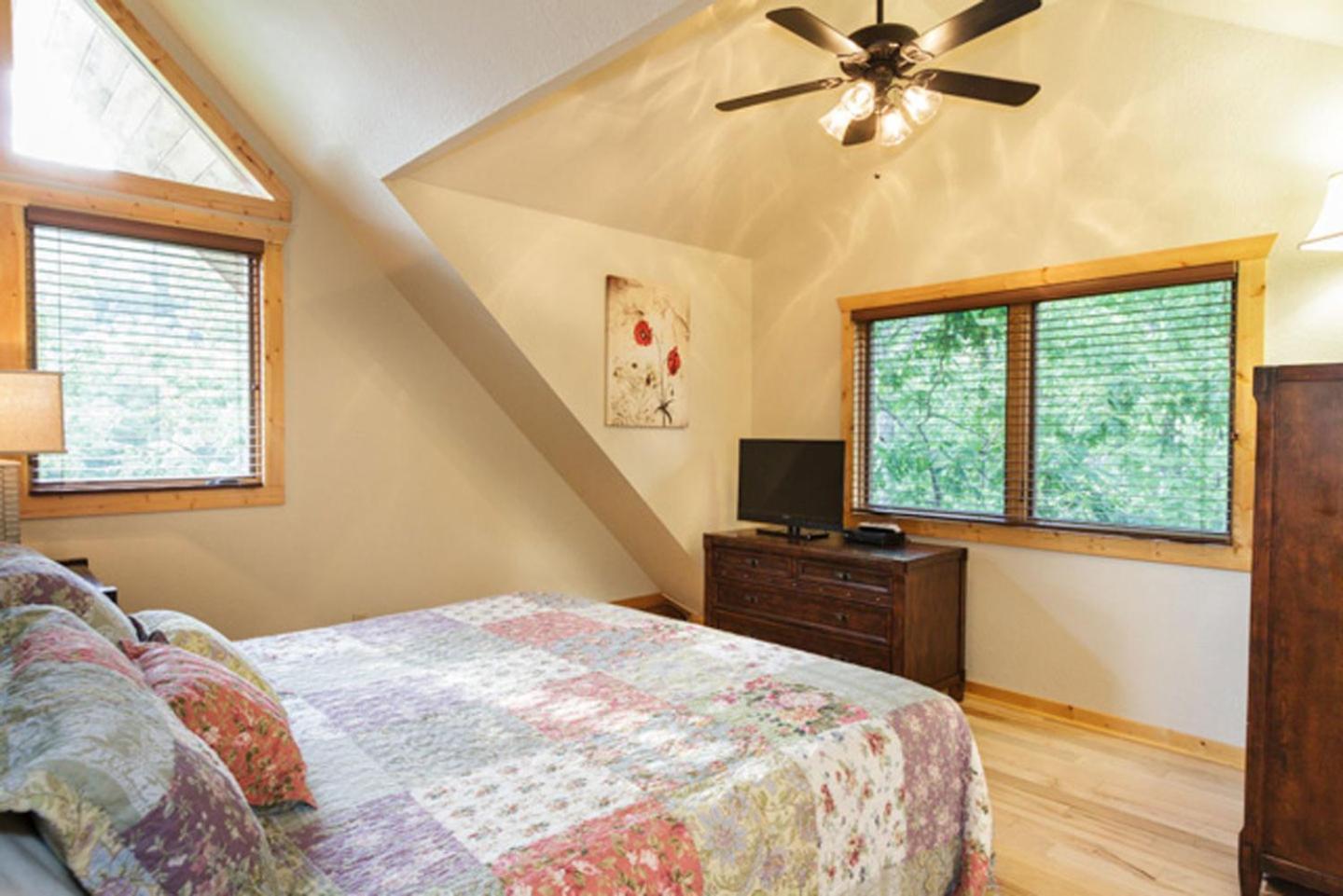 Big Bear Ridge Lodge - Breathtaking Mountain Views And Private Forest Scenes In Amazing Large Log Cabin Гатлінбург Екстер'єр фото