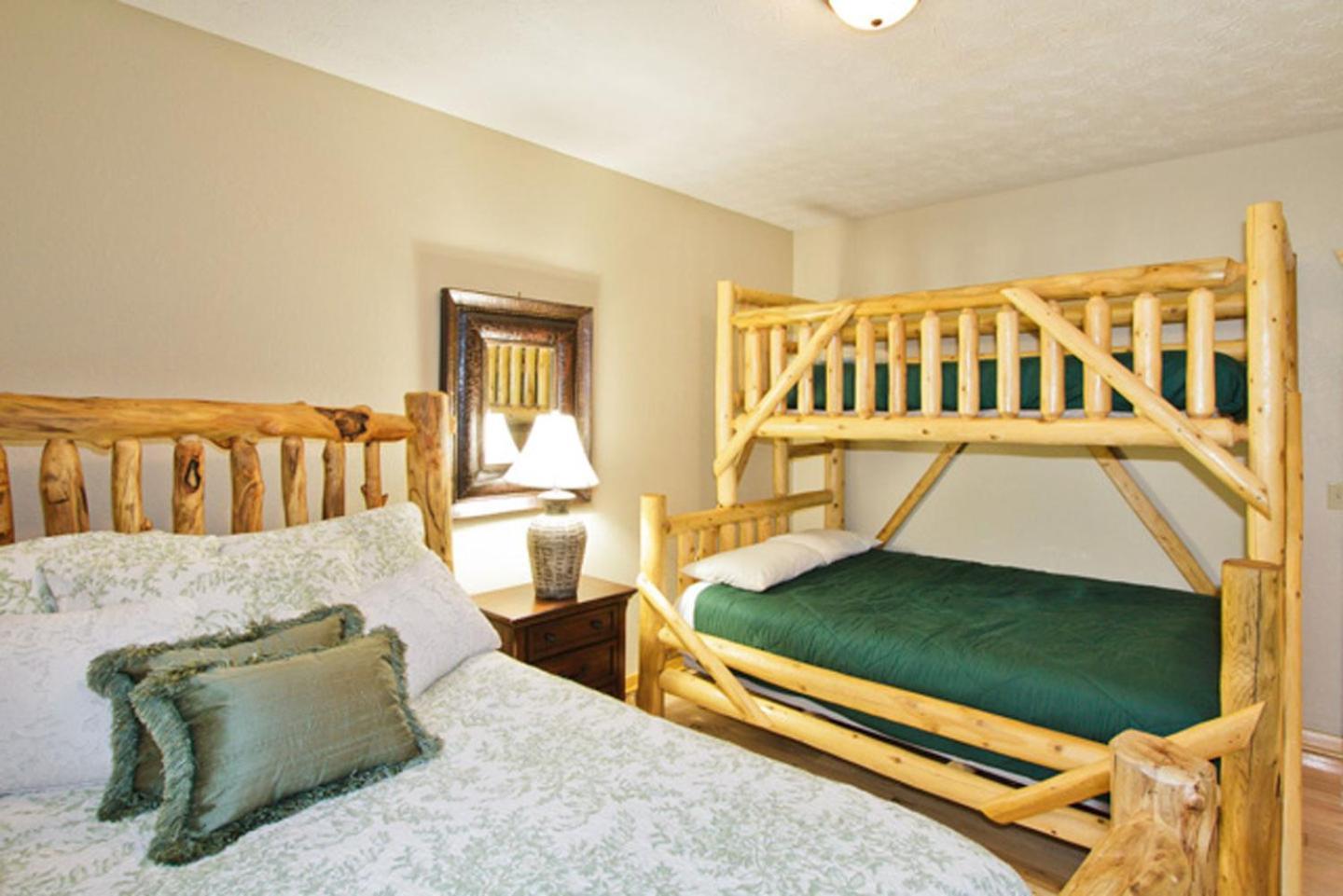 Big Bear Ridge Lodge - Breathtaking Mountain Views And Private Forest Scenes In Amazing Large Log Cabin Гатлінбург Екстер'єр фото