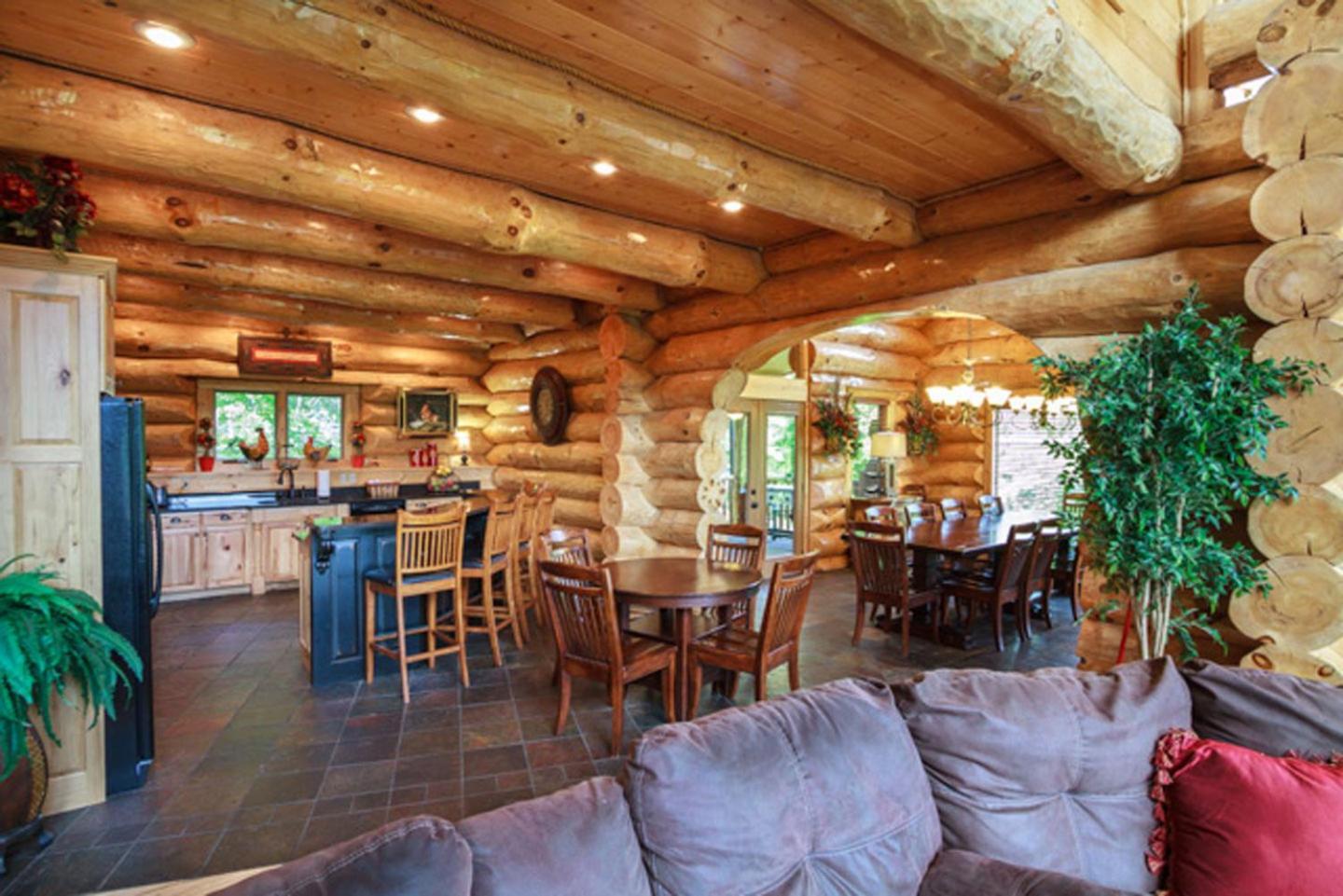 Big Bear Ridge Lodge - Breathtaking Mountain Views And Private Forest Scenes In Amazing Large Log Cabin Гатлінбург Екстер'єр фото